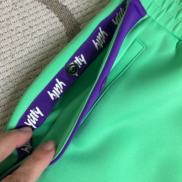 YITTY Green snap button with Elastic Waistband tack pants - Picture 5 of 16